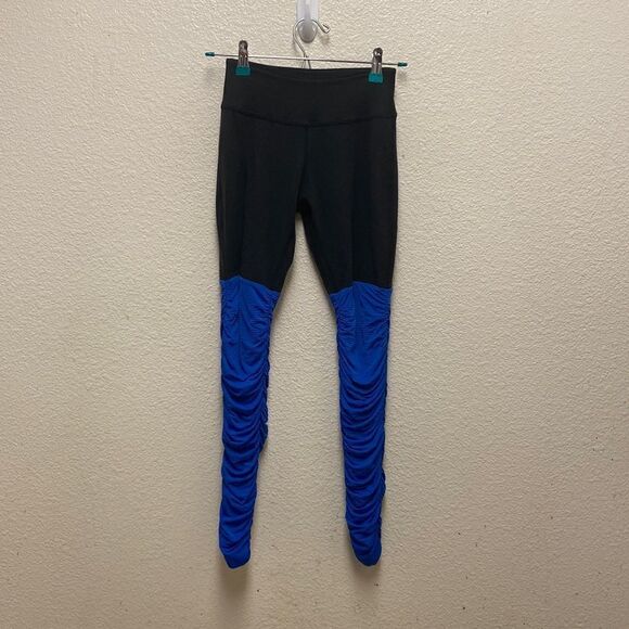 Beyond Yoga Ruched Leggings Small - Picture 1 of 5
